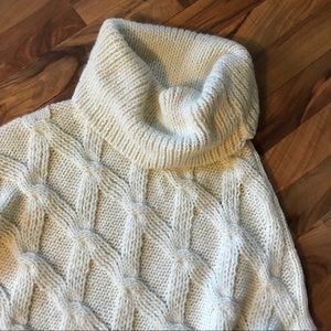 barona Jackets & Coats - Barona • Chunky Knit Cowl Neck Shawl/Poncho barona Jackets & Coats - Barona • Chunky Knit Cowl Neck Shawl/Poncho